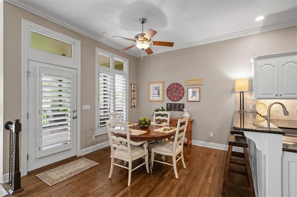 9917 Fountain Circle — photo 10