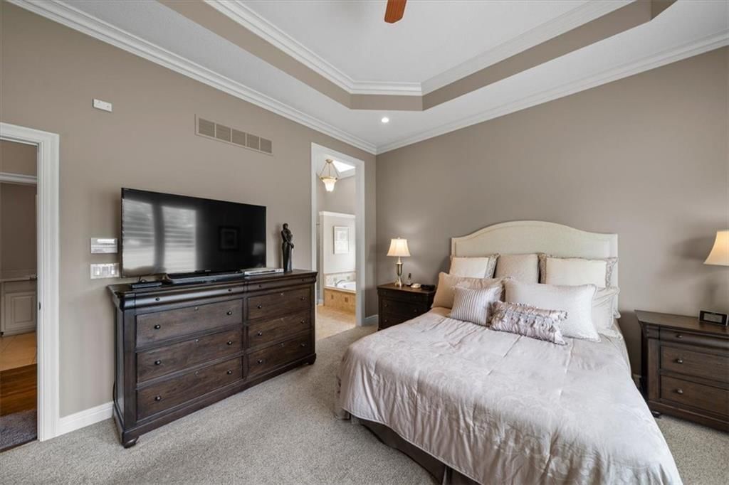 9917 Fountain Circle — photo 18