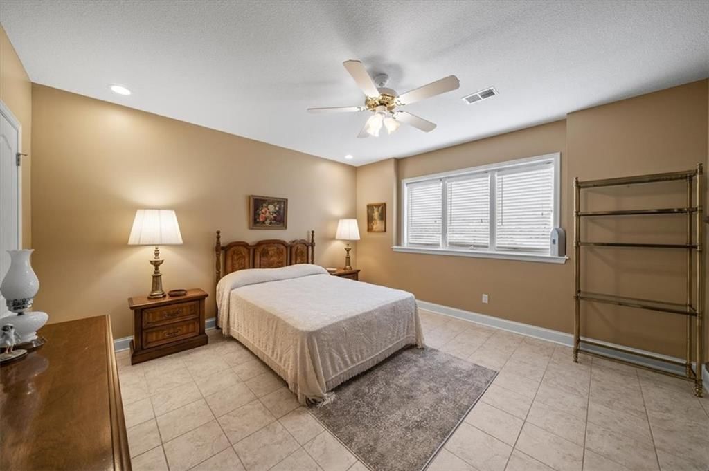 9917 Fountain Circle — photo 27