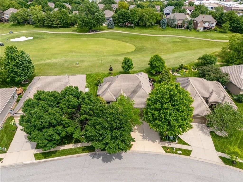 9917 Fountain Circle — photo 38