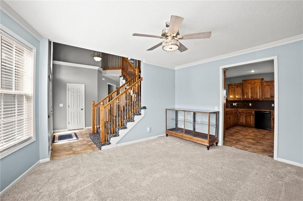 Photo 17 of 40 - 19452 W 209th Terrace