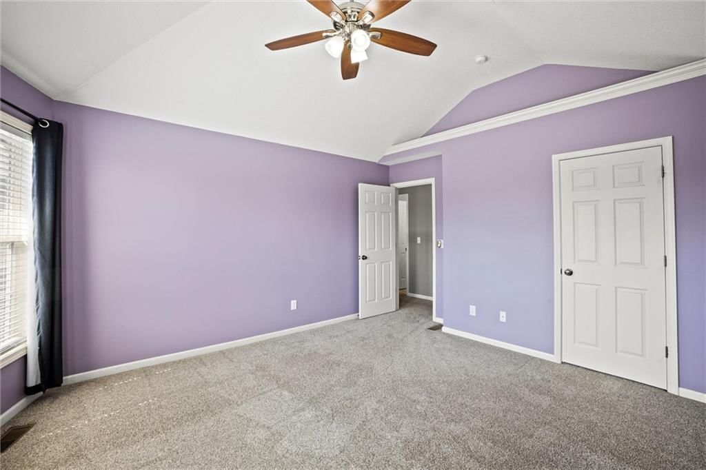 Photo 33 of 40 - 19452 W 209th Terrace