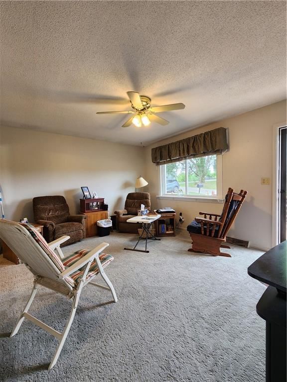 Photo 5 of 50 - 16907 NW 76th Street