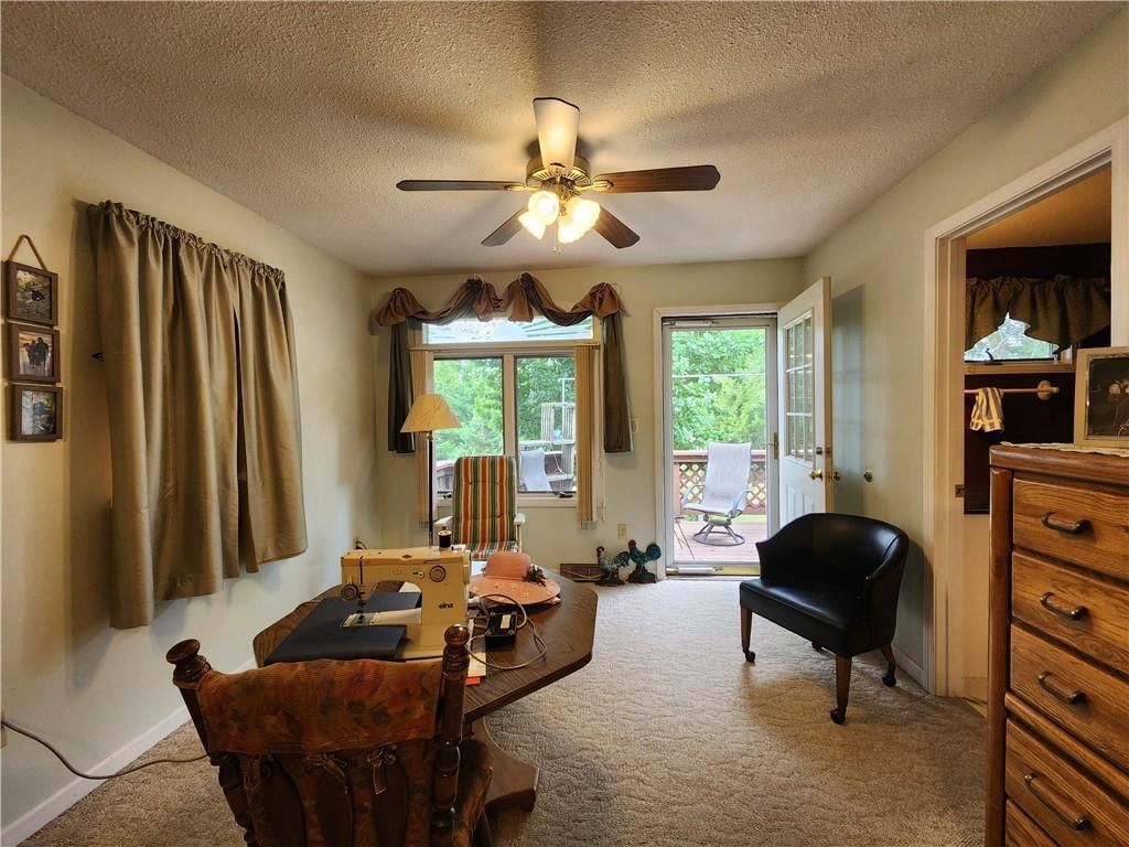 Photo 17 of 50 - 16907 NW 76th Street
