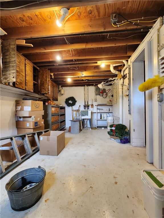 Photo 37 of 50 - 16907 NW 76th Street