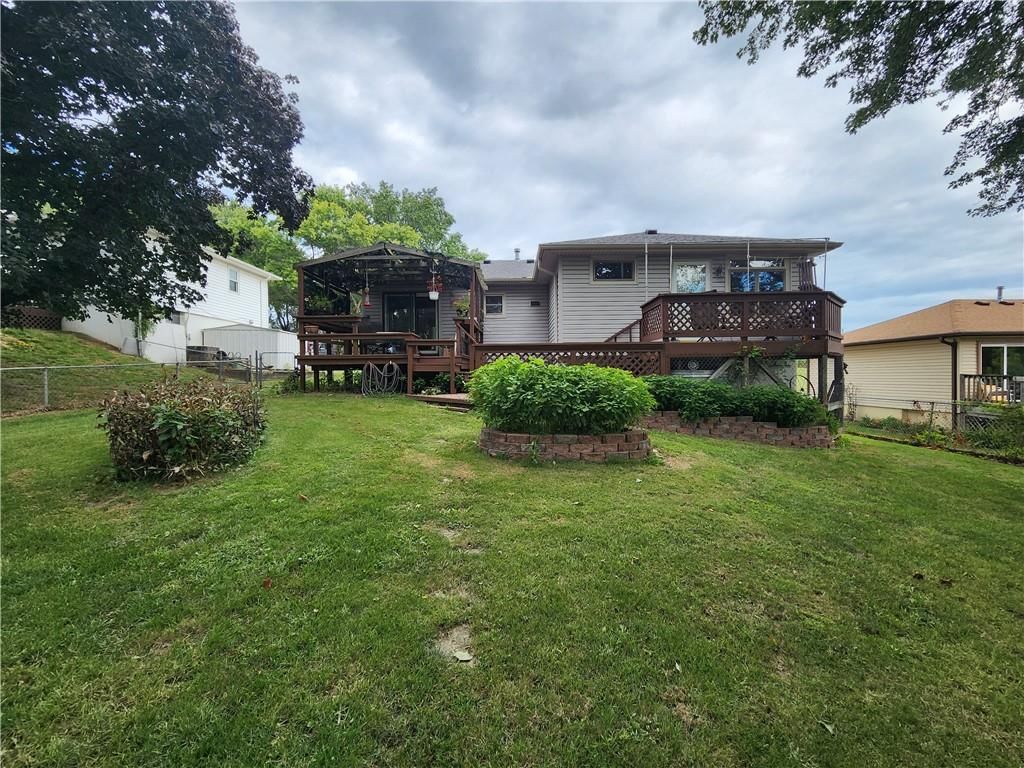 Photo 43 of 50 - 16907 NW 76th Street