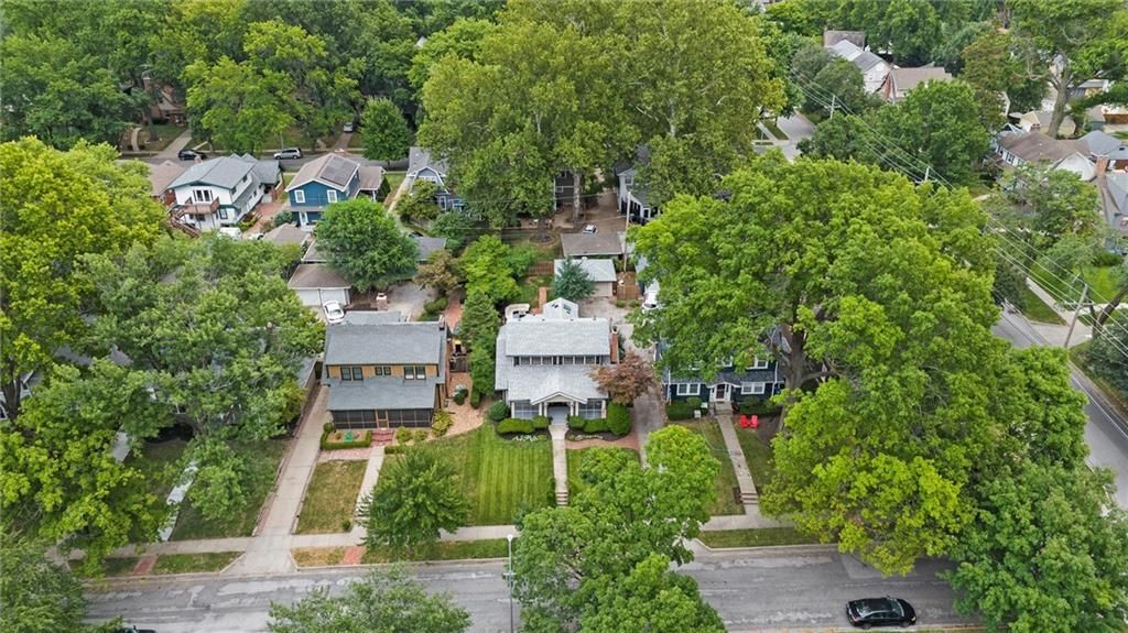 Photo 39 of 46 - 6435 Wyandotte Street