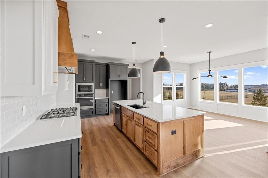 1801 SW Arbormist Drive — photo 9