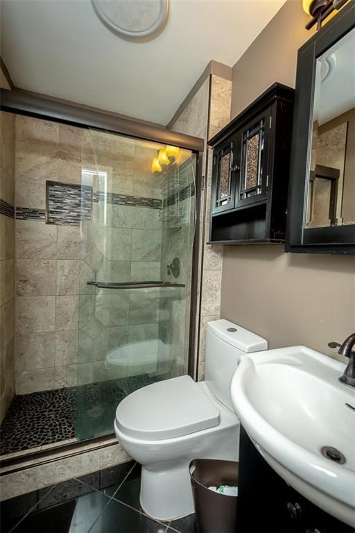 Photo 16 of 70 - 21465 W 180th Street