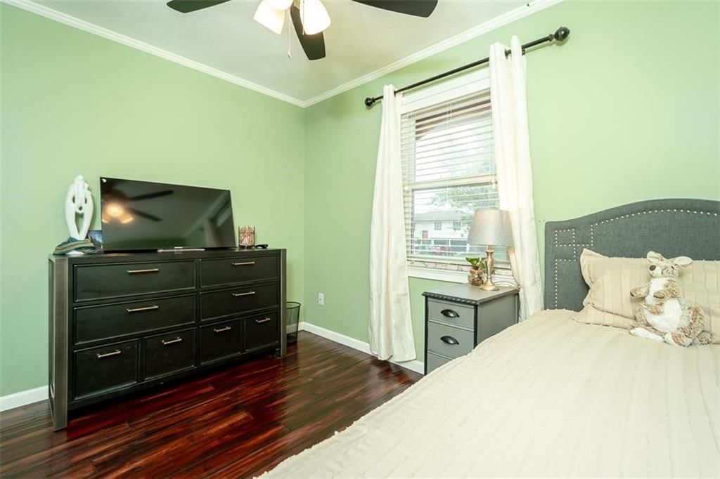 Photo 19 of 70 - 21465 W 180th Street