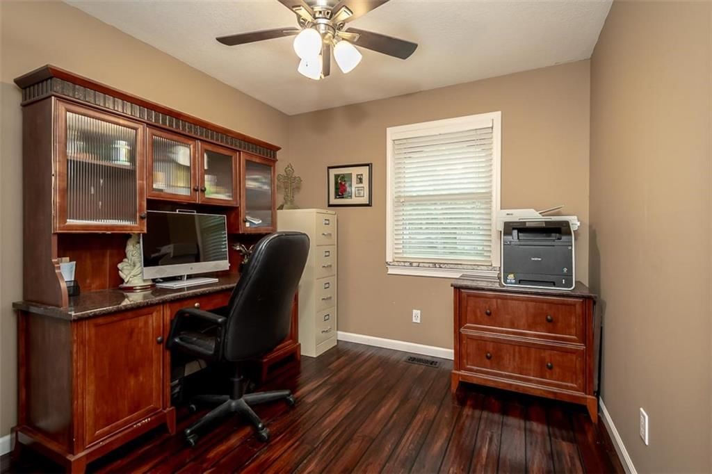 Photo 22 of 70 - 21465 W 180th Street