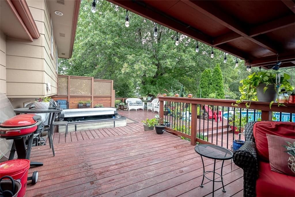 Photo 38 of 70 - 21465 W 180th Street