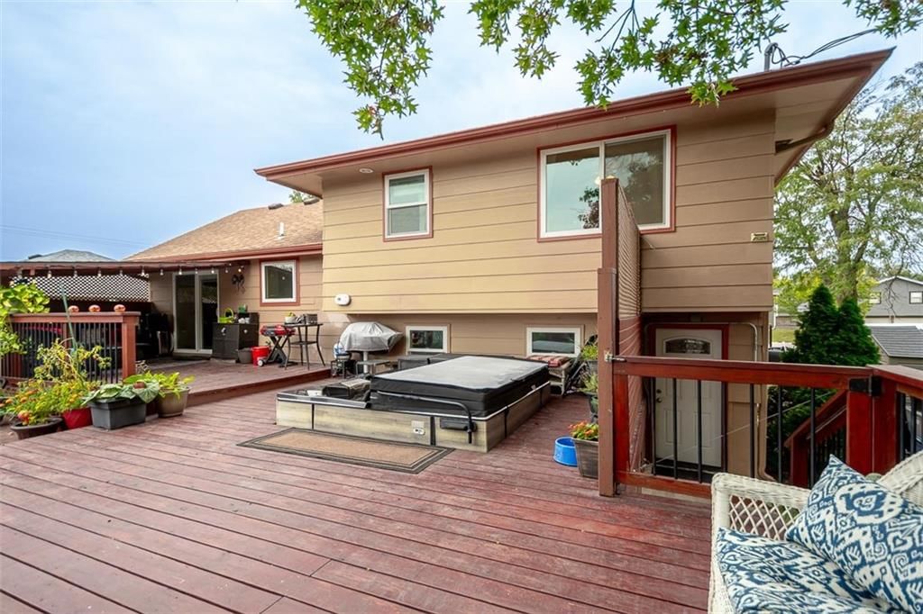 Photo 41 of 70 - 21465 W 180th Street