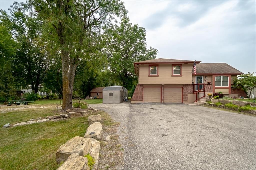 Photo 48 of 70 - 21465 W 180th Street