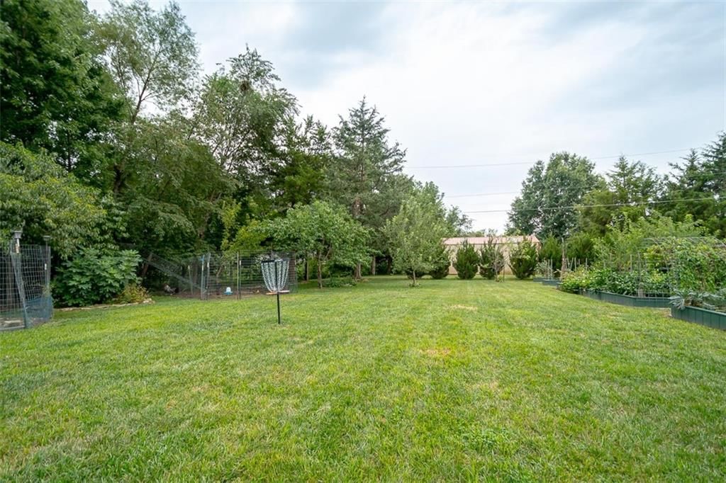 Photo 65 of 70 - 21465 W 180th Street