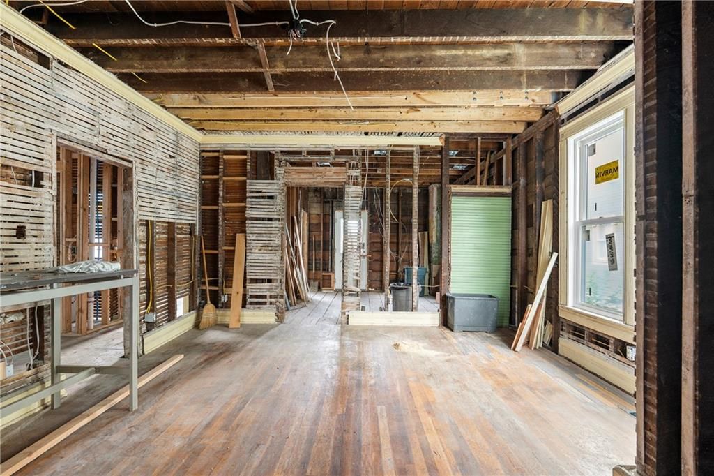 217 Park Avenue — photo 27