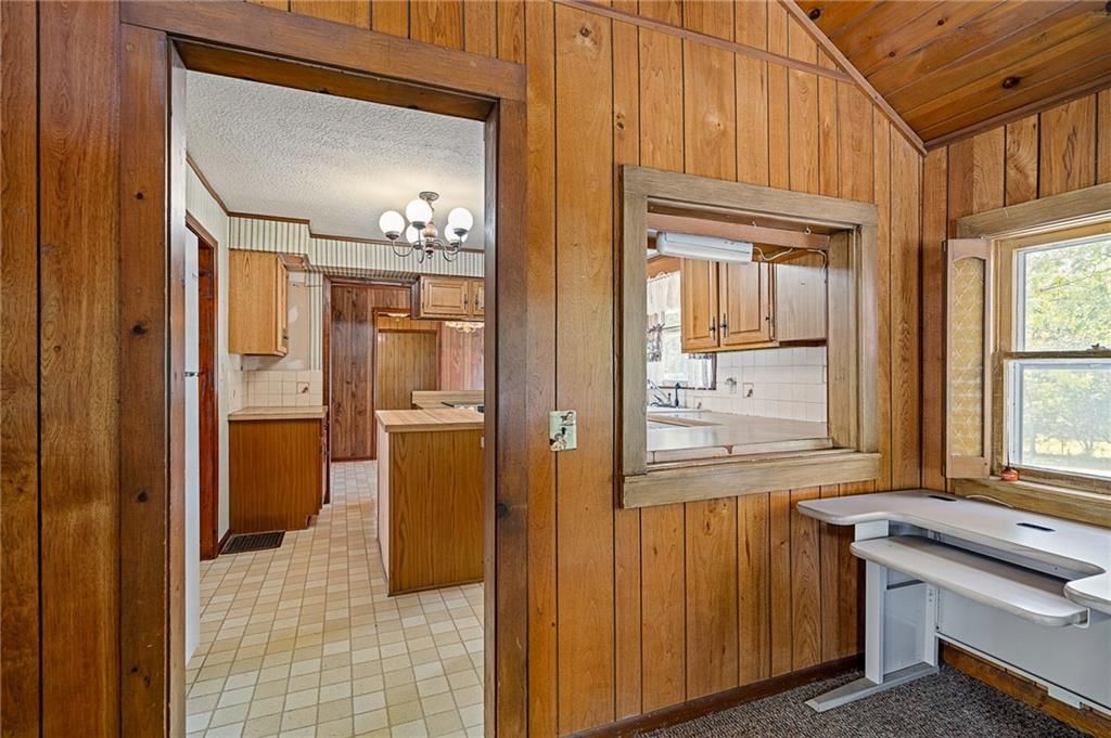 13202 Parker Avenue — photo 25