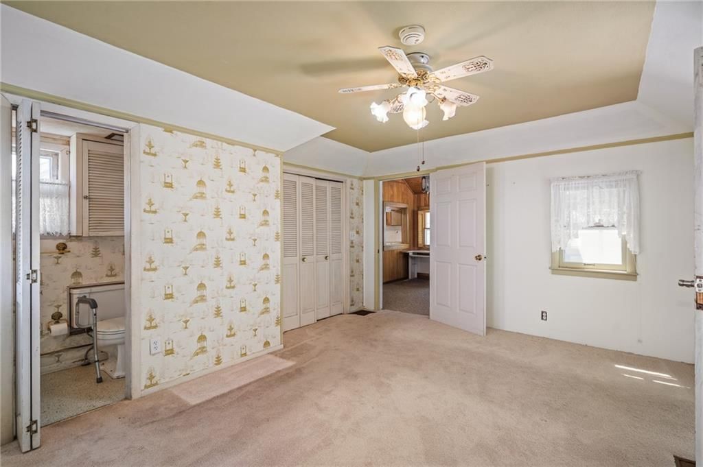 13202 Parker Avenue — photo 32