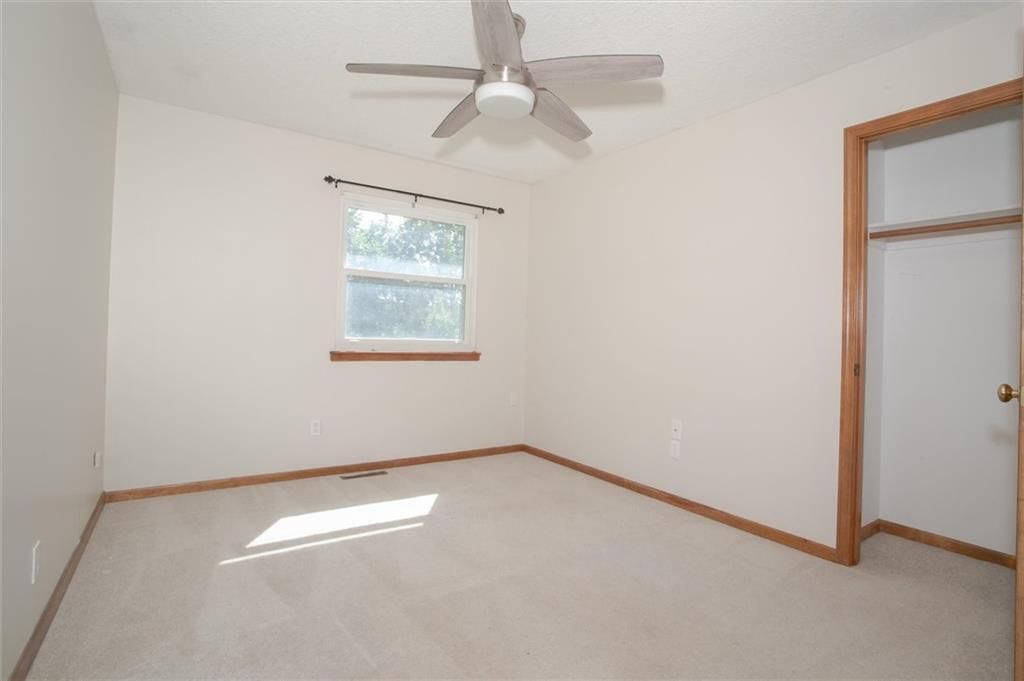 1504 NW Weatherstone Drive — photo 20