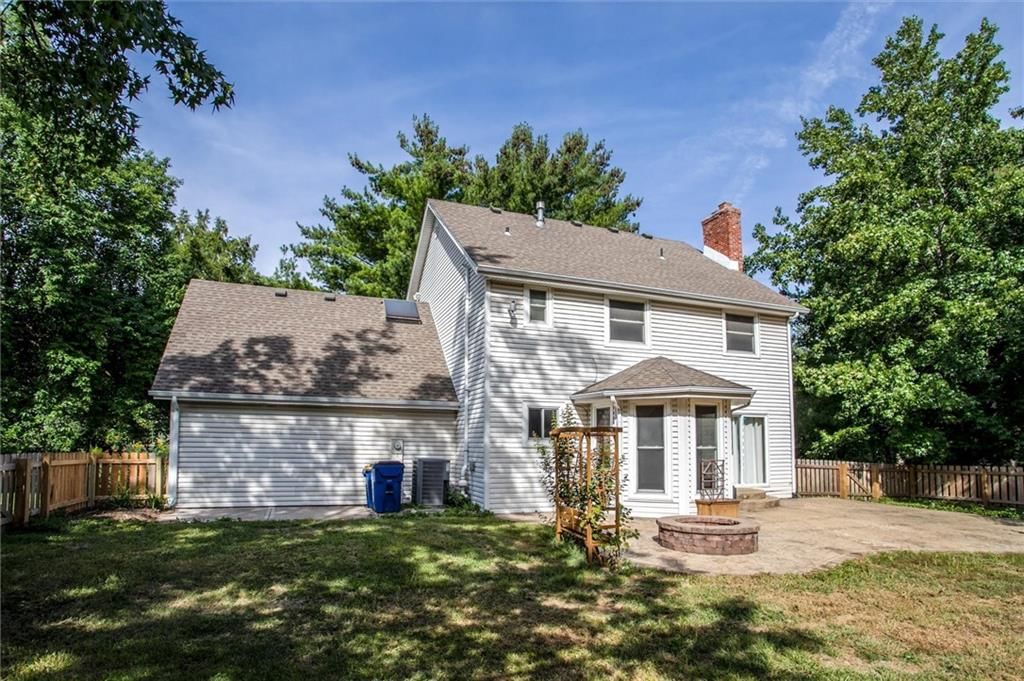 1504 NW Weatherstone Drive — photo 25