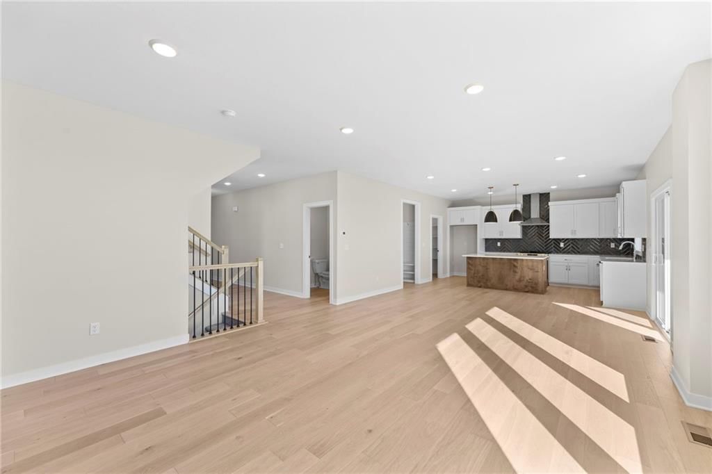 18681 W 193rd Street — photo 9