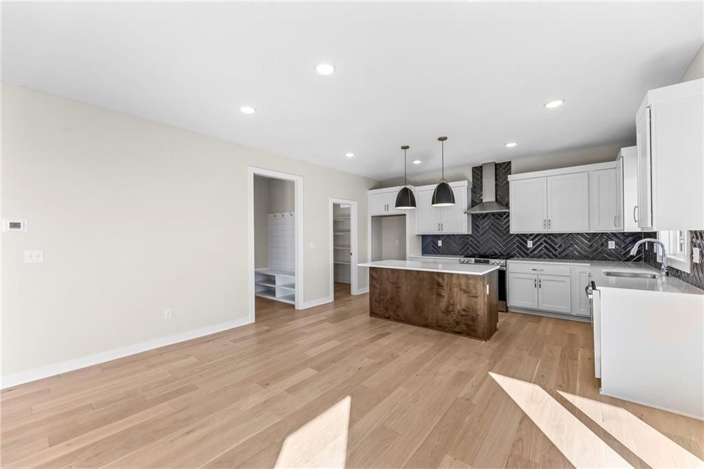 18681 W 193rd Street — photo 12