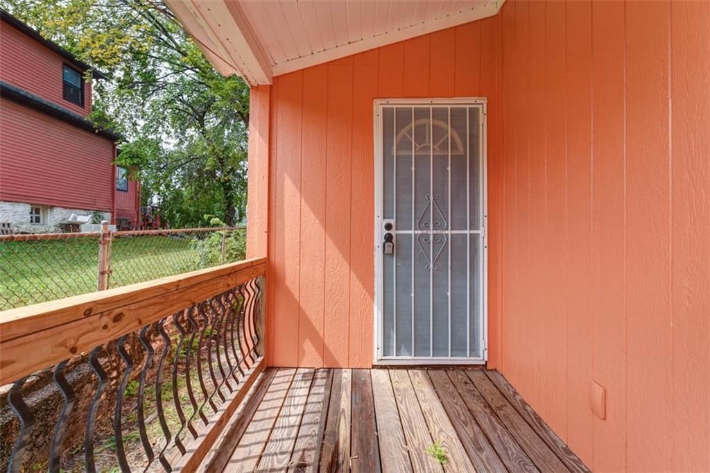 2915 Holly Street — photo 27