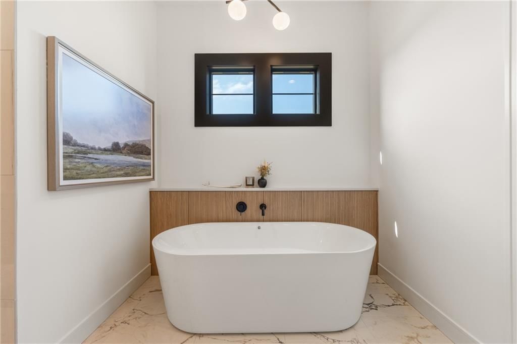 17016 Rosehill Street — photo 38