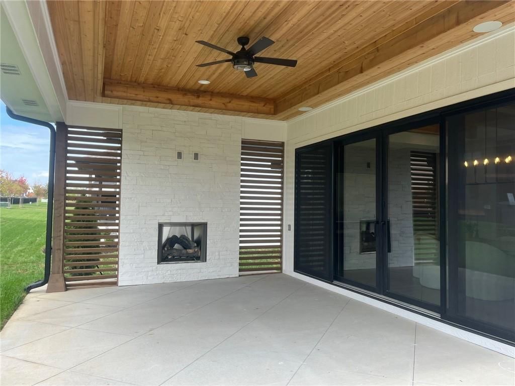 17016 Rosehill Street — photo 75