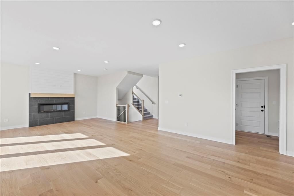 18637 W 193rd Street — photo 15