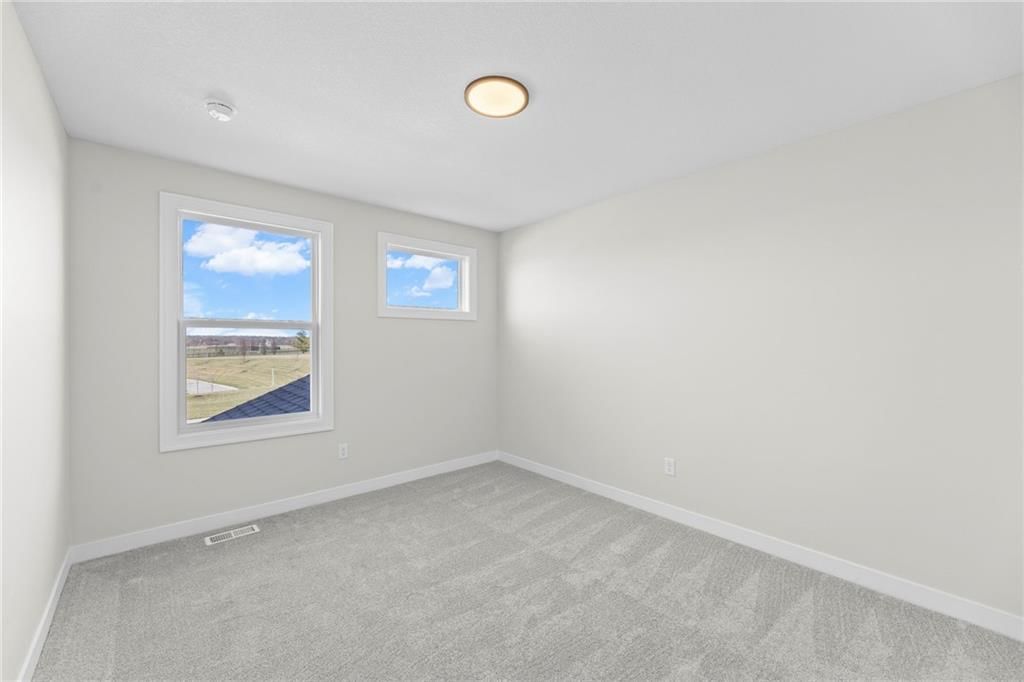 18637 W 193rd Street — photo 33