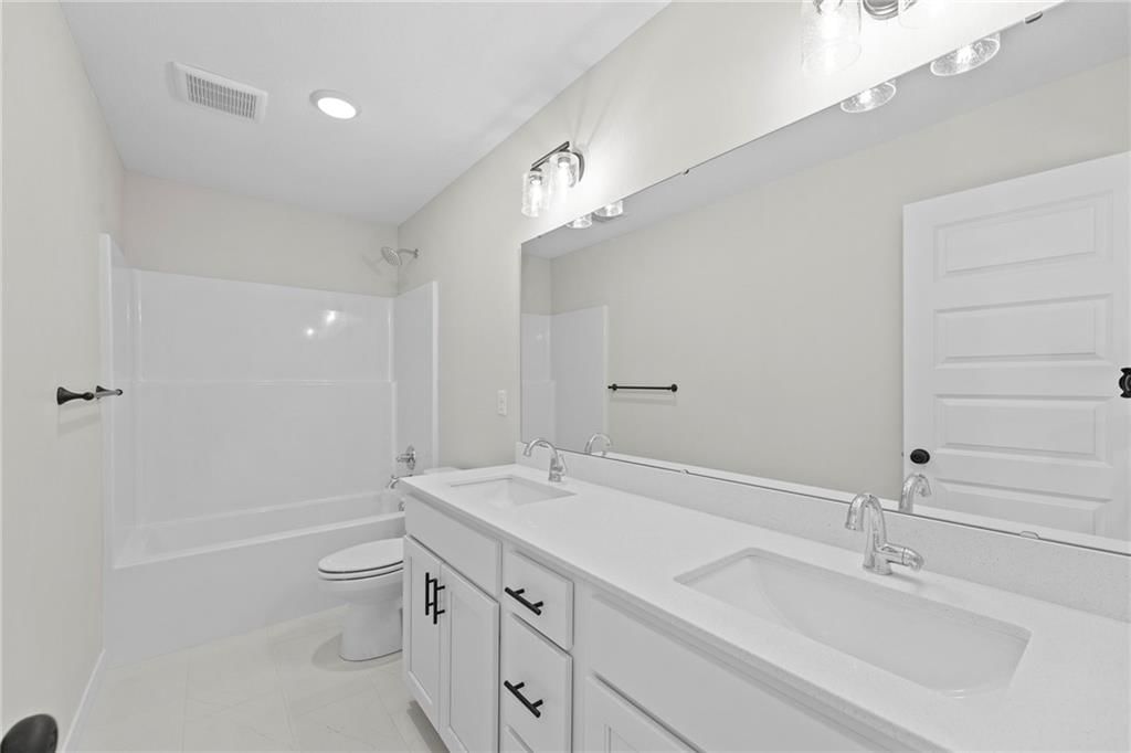 18637 W 193rd Street — photo 37