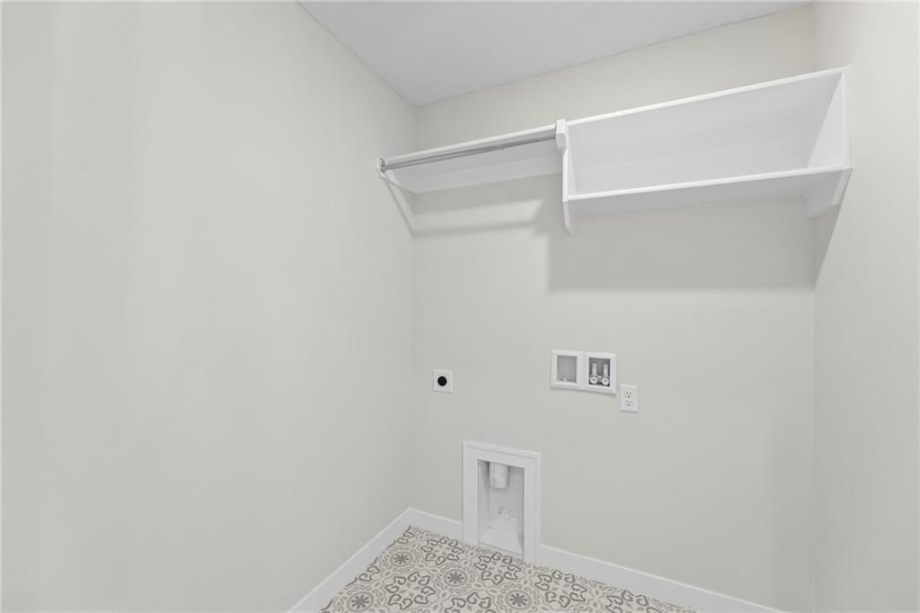 18637 W 193rd Street — photo 38