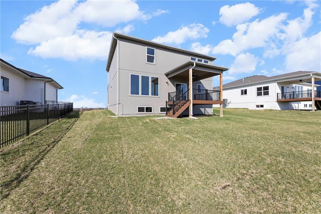 18637 W 193rd Street — photo 43