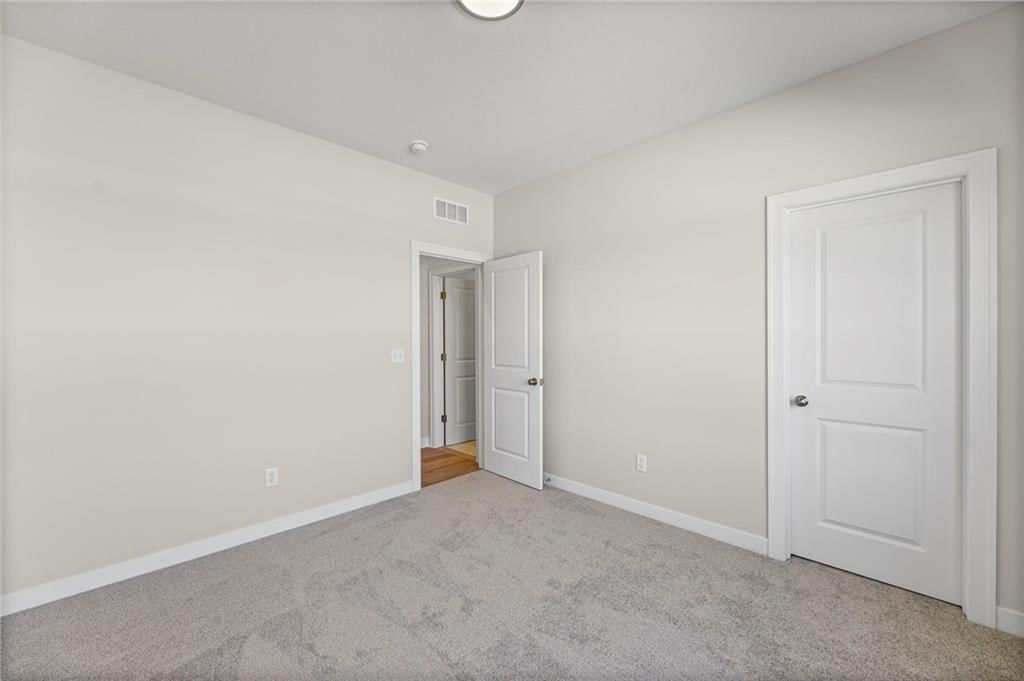 18615 W 193rd Street — photo 32