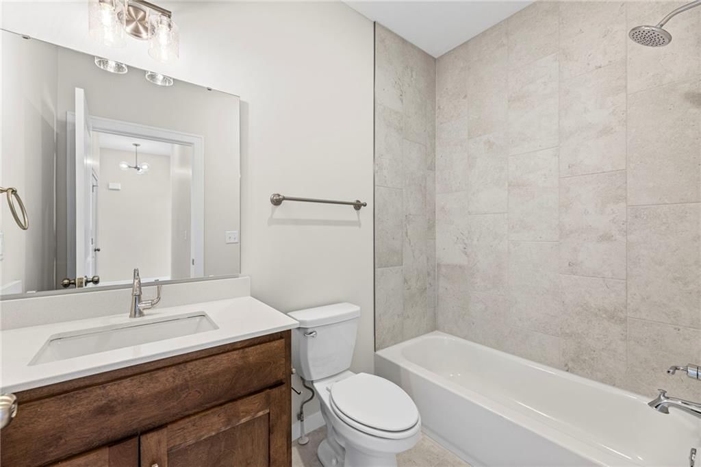 18615 W 193rd Street — photo 33