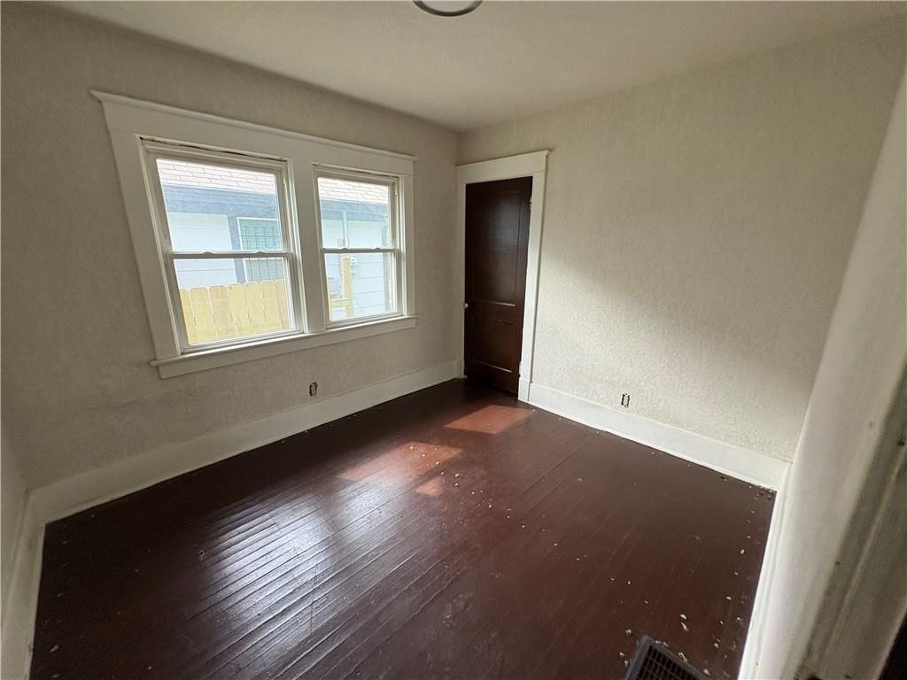 6024 E 16th Street — photo 13