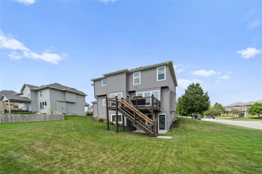 2607 W Park Street — photo 32