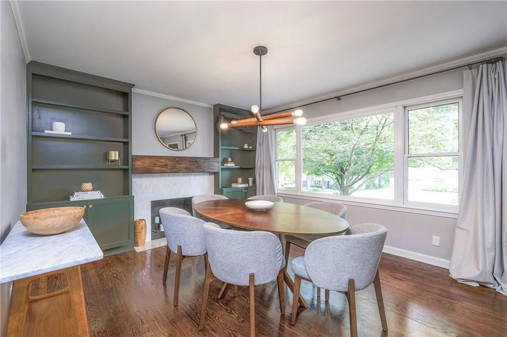 8804 Lee Boulevard — photo 4