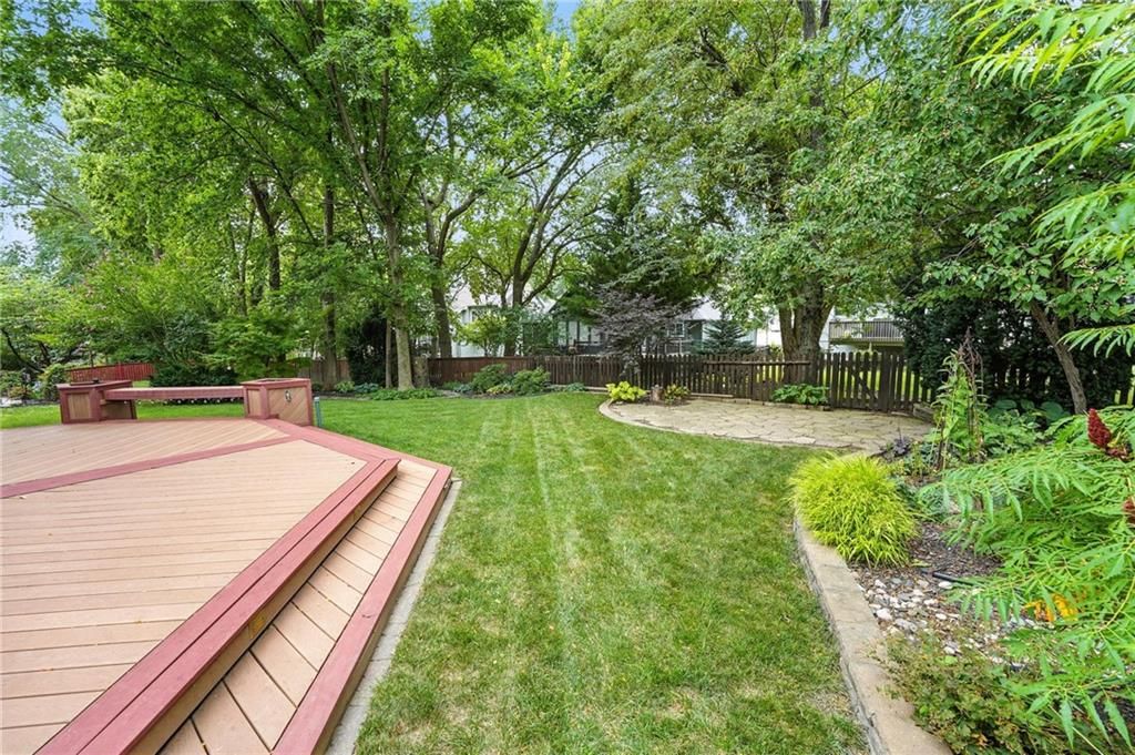 Photo 43 of 51 - 915 NE 102ND Street