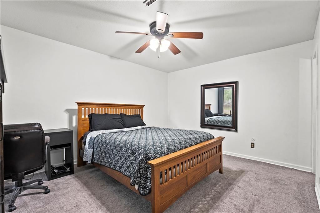 Photo 19 of 30 - 607 Arena Drive