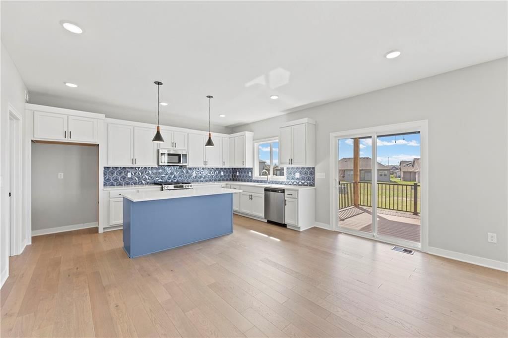 18593 W 193rd Street — photo 12