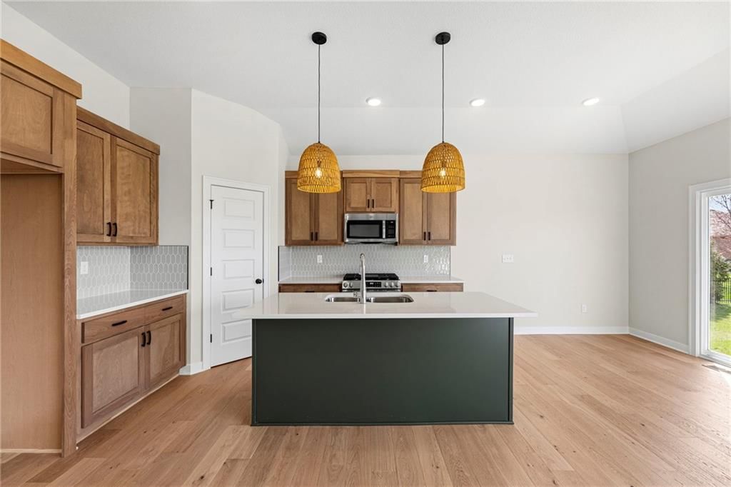18549 W 193rd Street — photo 11
