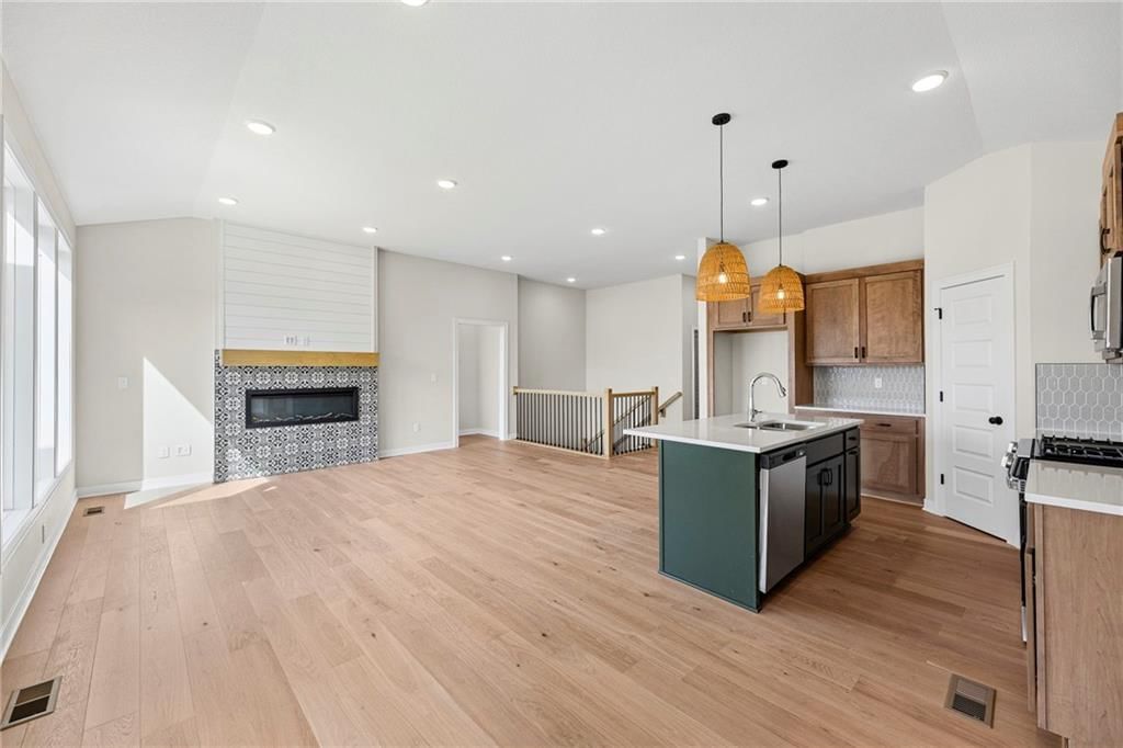 18549 W 193rd Street — photo 15