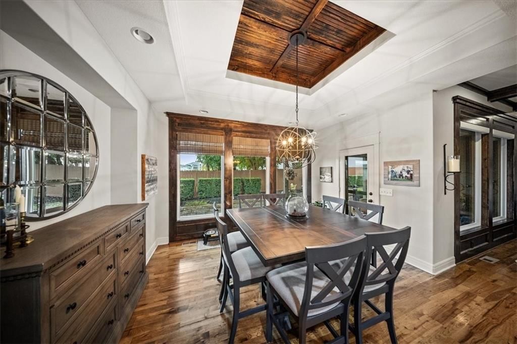 Photo 15 of 75 - 15609 Linden Street