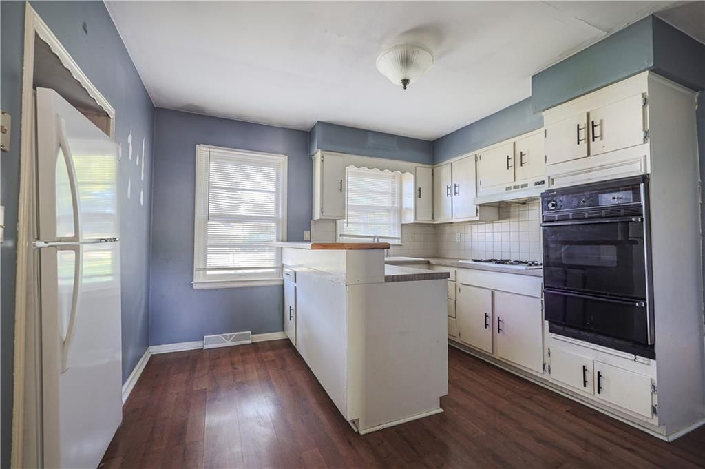 Photo 16 of 20 - 206 N Jefferson Street