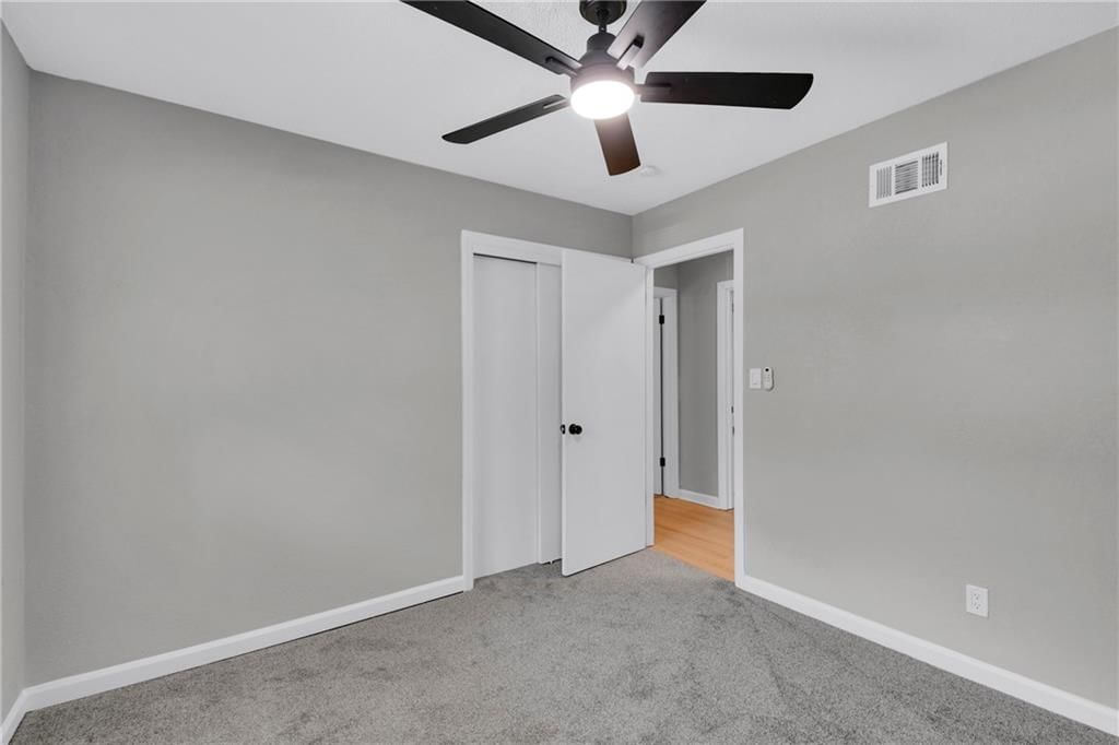 Photo 28 of 41 - 3003 N 79th Street