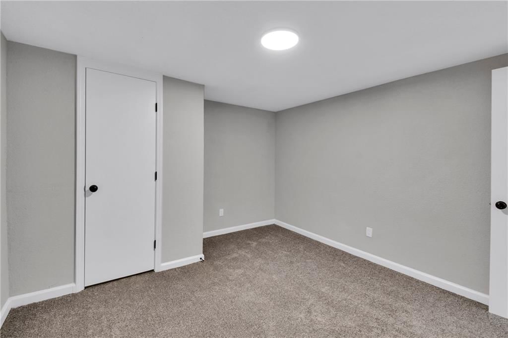 Photo 32 of 41 - 3003 N 79th Street