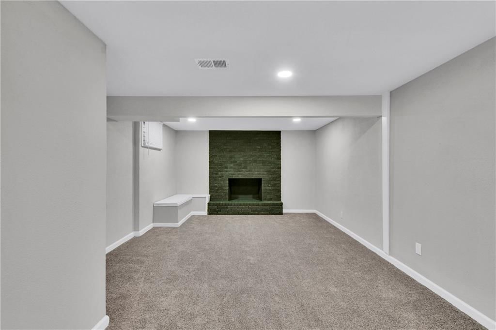 Photo 33 of 41 - 3003 N 79th Street