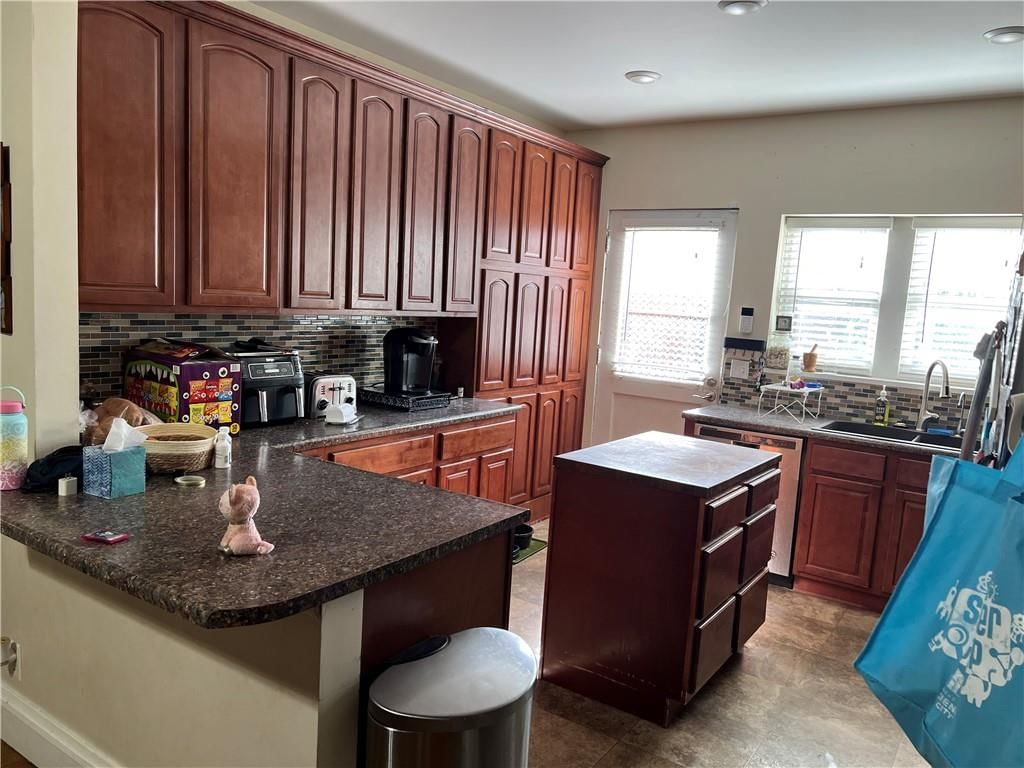 934 Norton Avenue — photo 26
